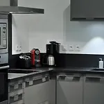 Renove, 3 Ch. Avec Parking Prive, Hyper-centre - Fr-1-744-36 Апартаменты