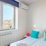 Apartment Renove, 3 Ch. Avec Parking Prive, Hyper-centre - Fr-1-744-36